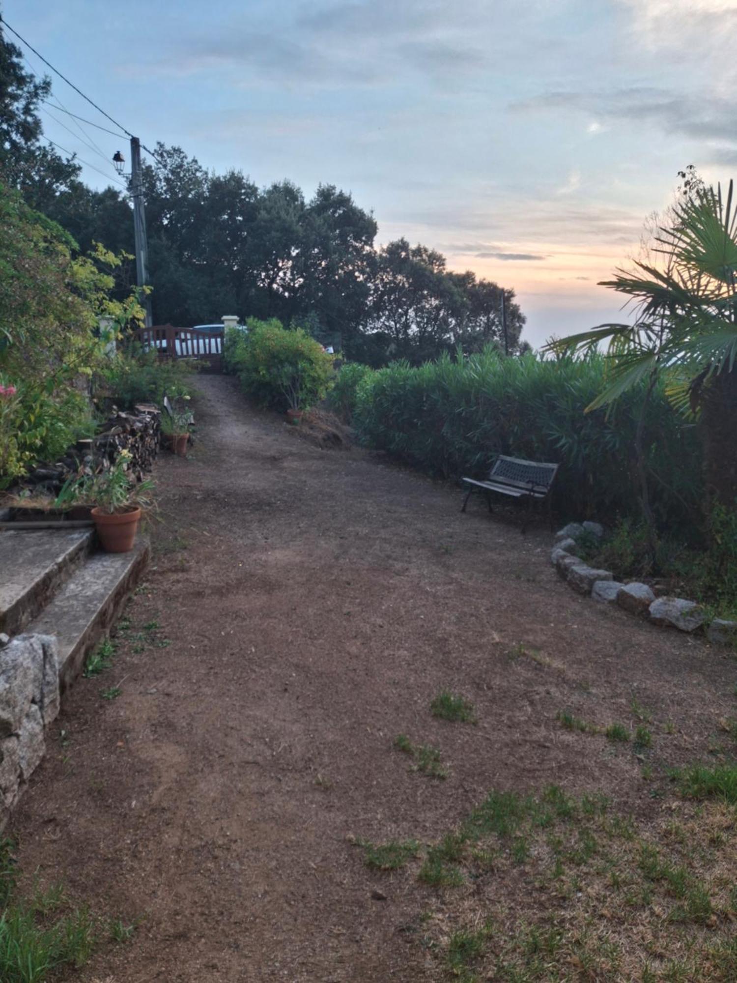 Le Gite Radica Eccica-Suarella  Buitenkant foto